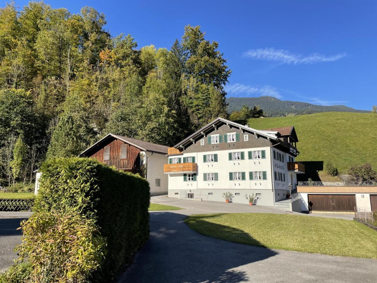 Vila Gaestehaus Ilishof Schruns Exteriér fotografie